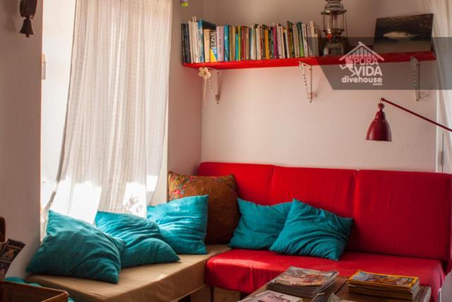Puravida Divehouse Bed & Breakfast *